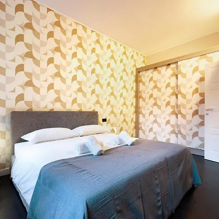 Hl Luxury - Duomo, Galleria Unione 5 Mailand